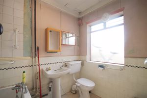 Photo 6- click for photo gallery